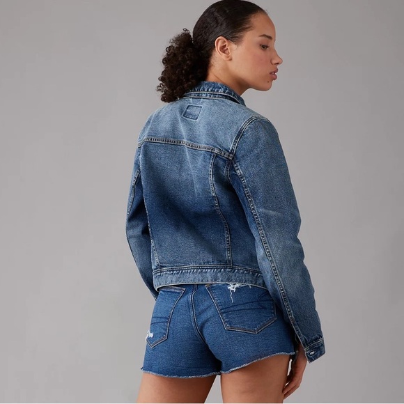 American Eagle Sz M Denim Jean Jacket - Picture 4 of 10